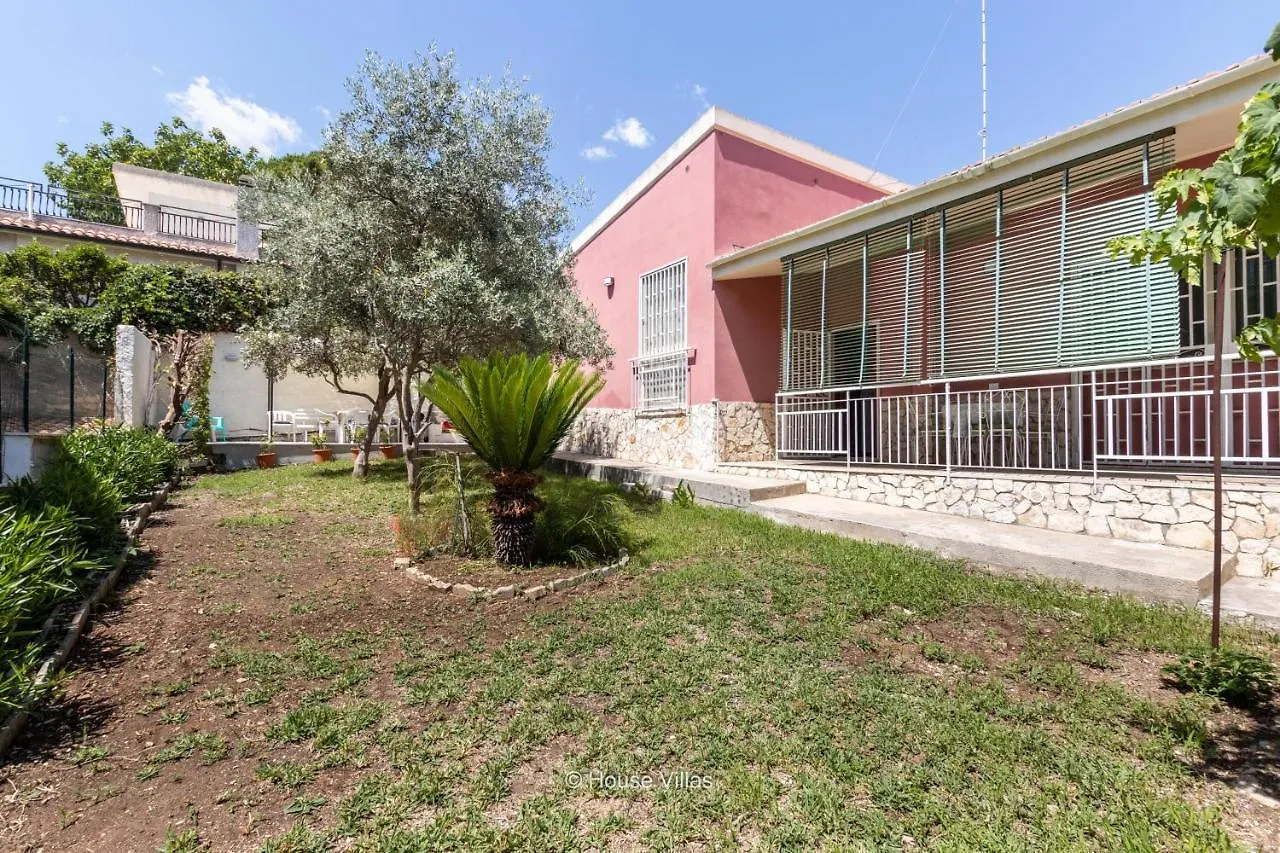 House&Villas - Prima Onda Syracuse 0*,  Itálie