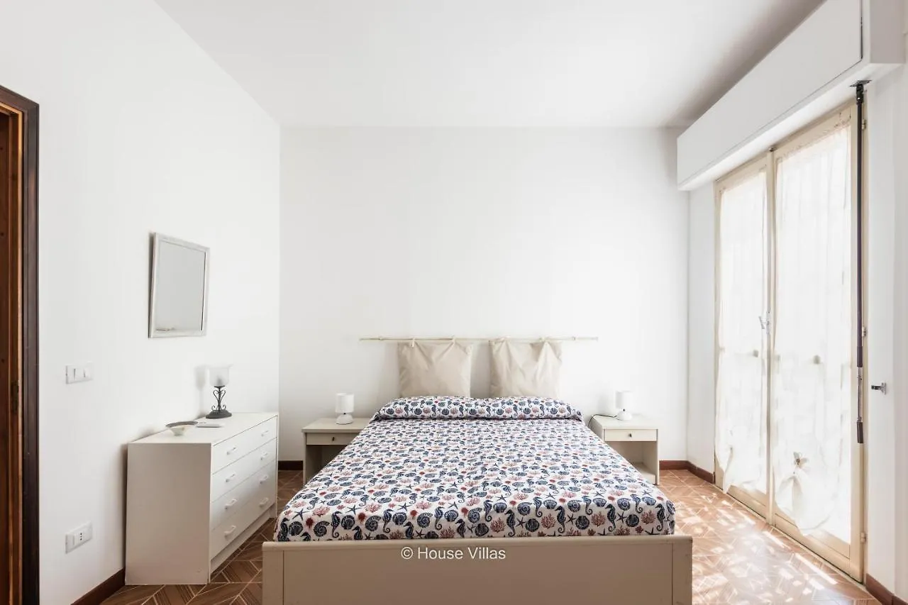 House&Villas - Prima Onda Syracuse 0*,